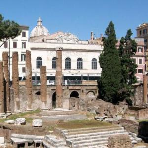 Relais Teatro Argentina in Rome