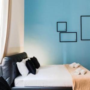 A World Aparts - 55 Palermo 