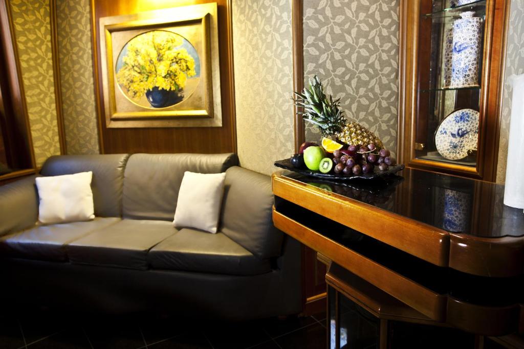 Valadier Hotel - image 2