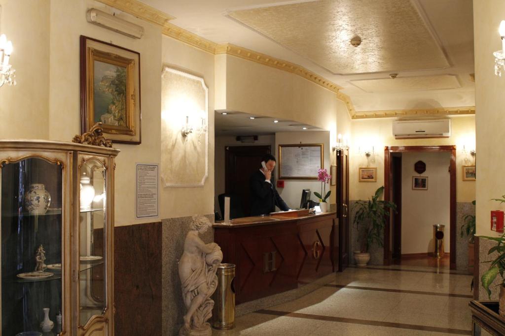 Hotel Genio - image 2