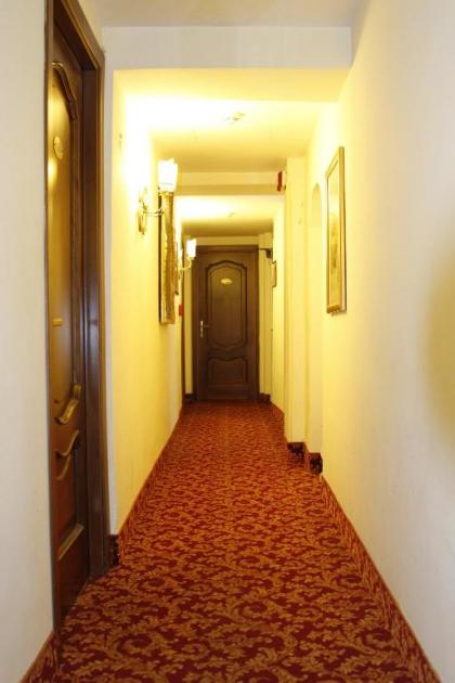 Hotel Genio - image 9