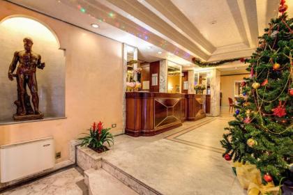 Hotel San Remo - image 15