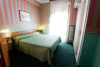 Hotel Adriatic - image 19