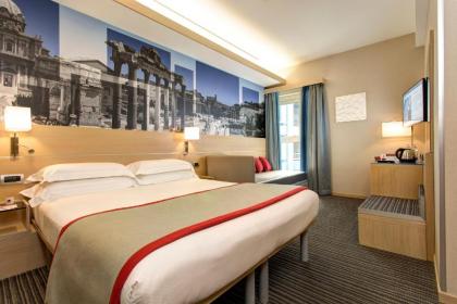 iQ Hotel Roma - image 7