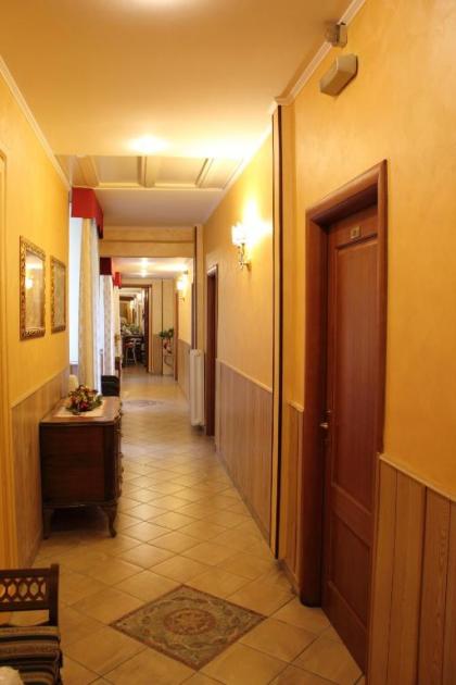 Hotel Giugiù - image 2
