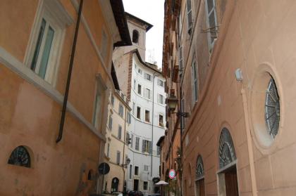 Bernini Apartment Navona - image 1