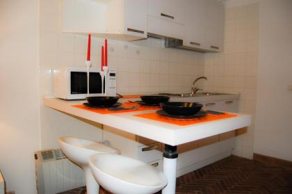 Bernini Apartment Navona - image 9