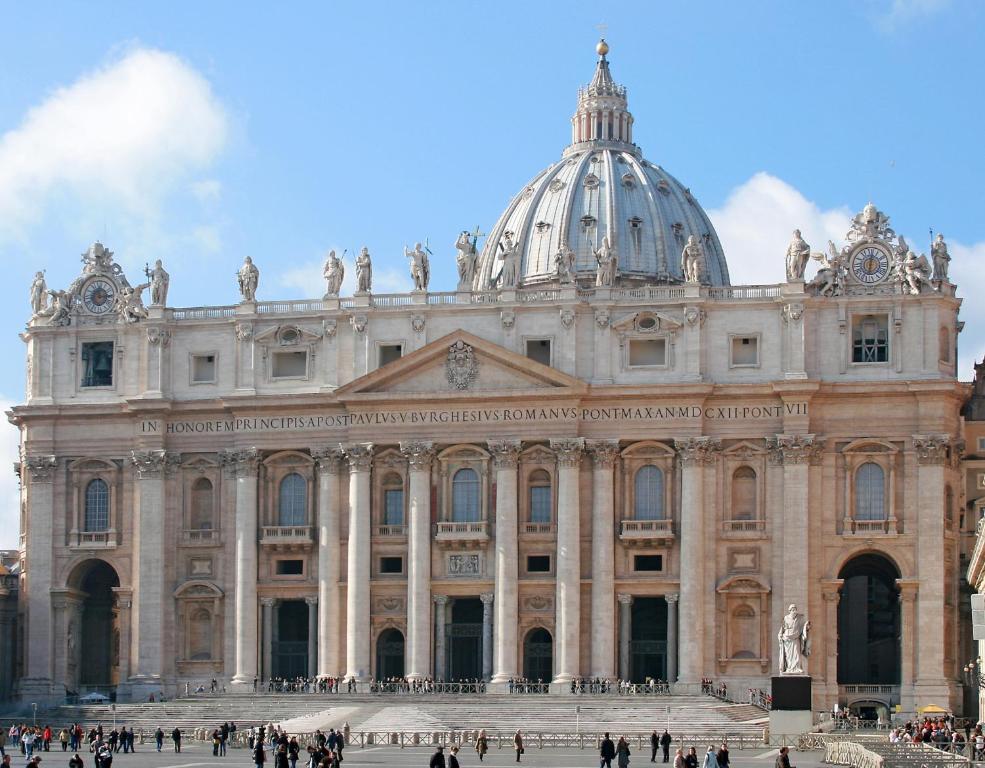 Vatican Area House - image 4