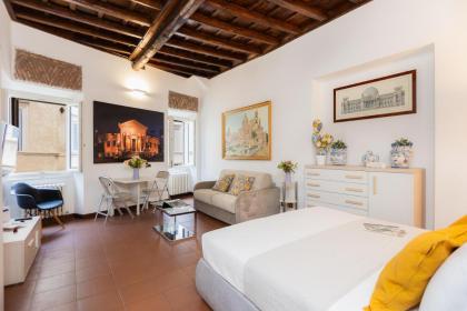 Amazing Via del Babuino - Piazza del Popolo