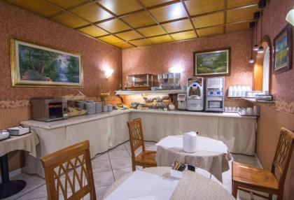 Hotel Verona Rome - image 2