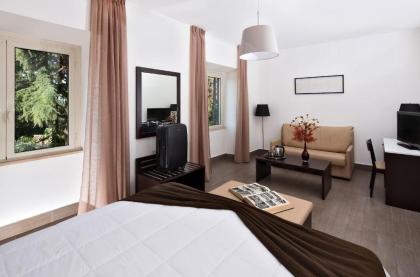 LH Hotel Excel Roma Montemario - image 8