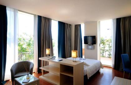 BEST WESTERN PLUS GLOBUS HOTEL - image 12