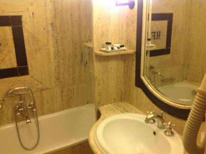Hotel Fontana - image 13