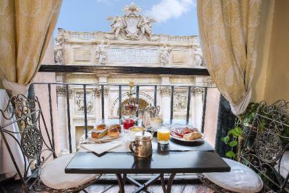 Hotel Fontana - image 2