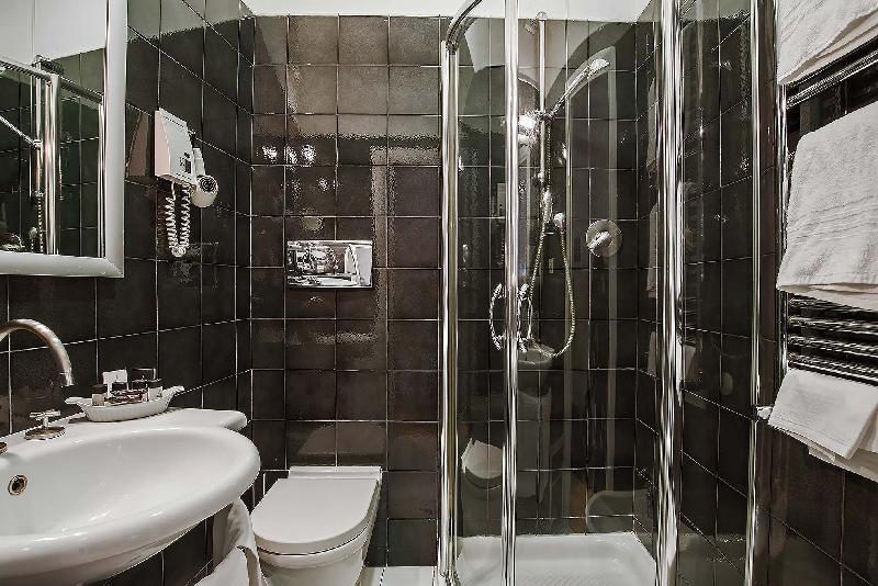 Hotel Fontana - image 4