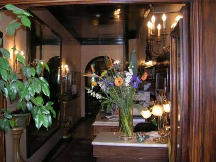 Hotel Fontana - image 7
