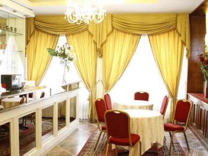 Grand Hotel Hermitage - image 15