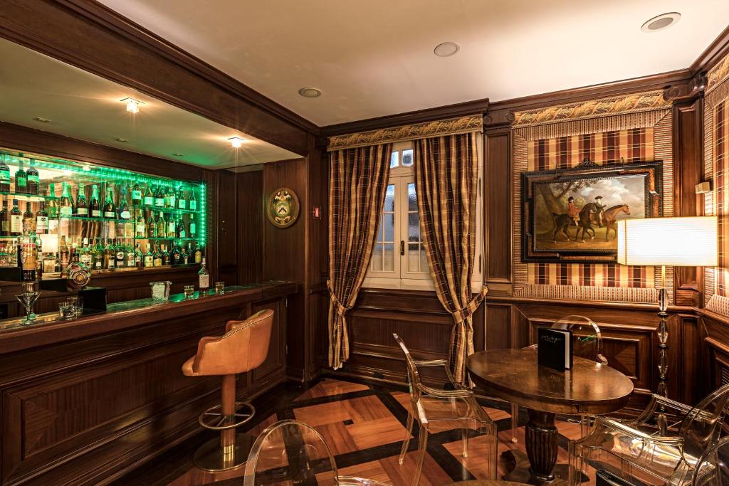 The Britannia Hotel - image 3