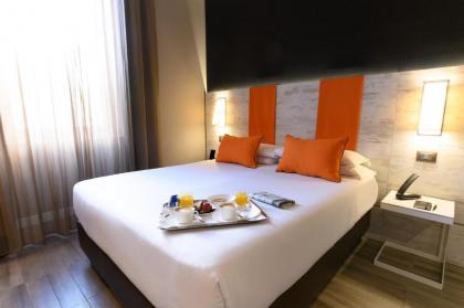 The Guardian Hotel - image 17