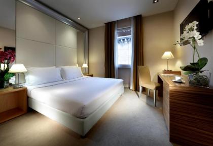 Mercure Roma Centro St. John - image 14