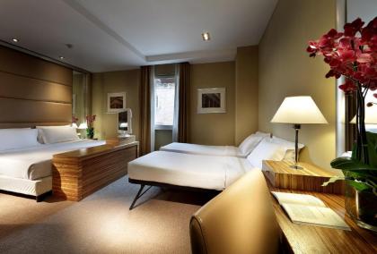 Mercure Roma Centro St. John - image 3