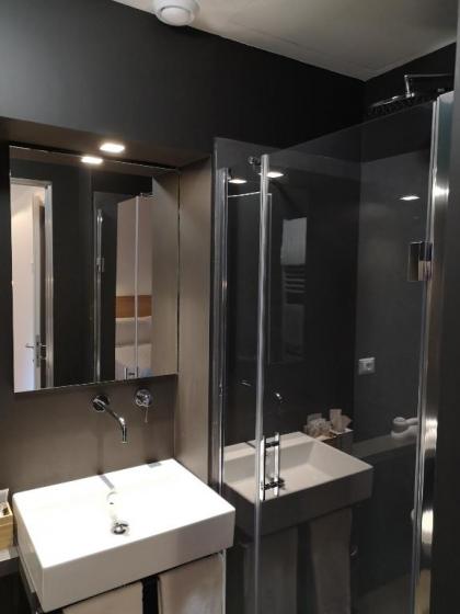 Coronari Palace - image 5