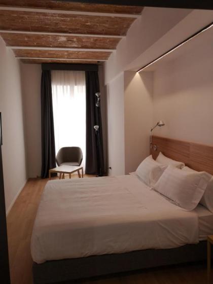 Coronari Palace - image 9