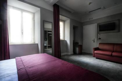 Hotel Varese - image 16