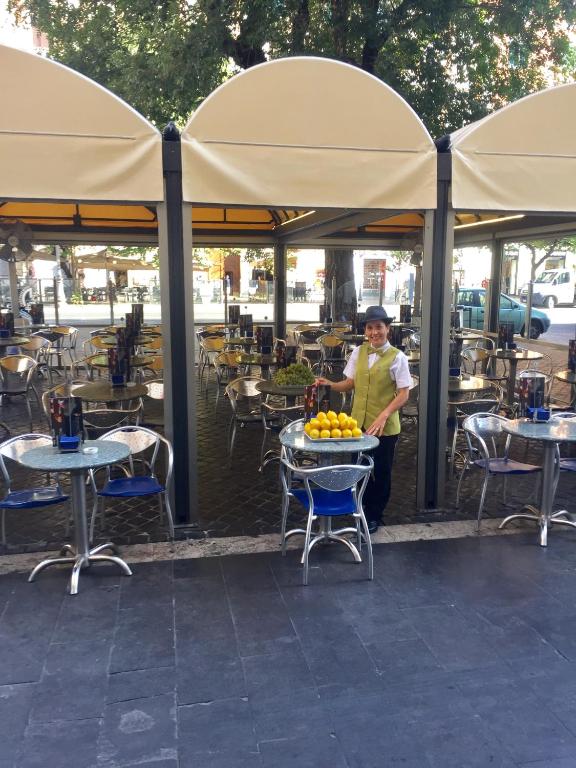 Cola Di Rienzo Suite Guest House - image 3