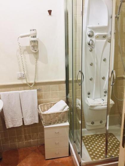 Residenza Sciarra Suites - image 13