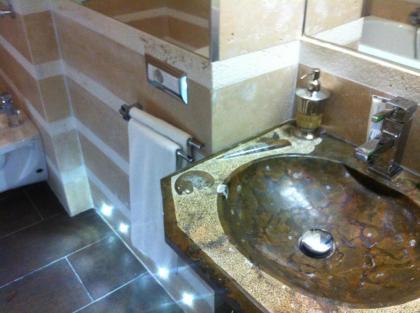 Residenza Al Corso Suites - image 2