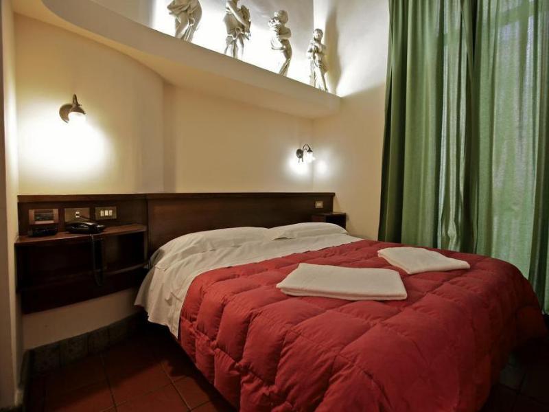 Hotel Panda - main image