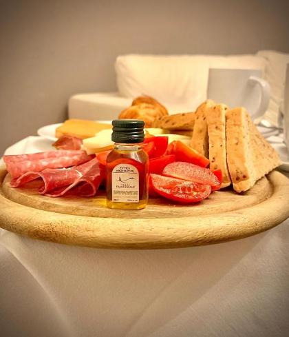 Cardilli Luxury Rooms - image 20