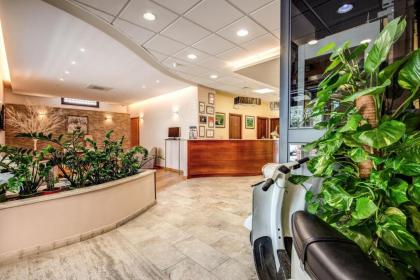 Hotel Roma Tiburtina Metro - image 12