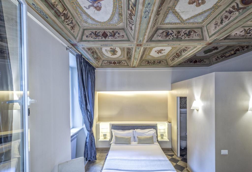 Little Queen Suite - main image
