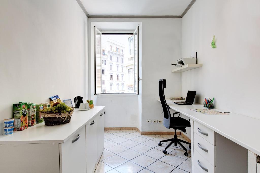 In the Center by Local Domus - image 7
