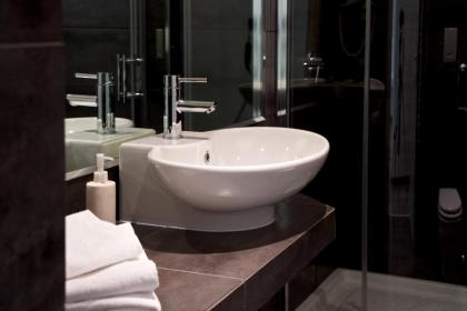 Roma Naif Rooms - image 28