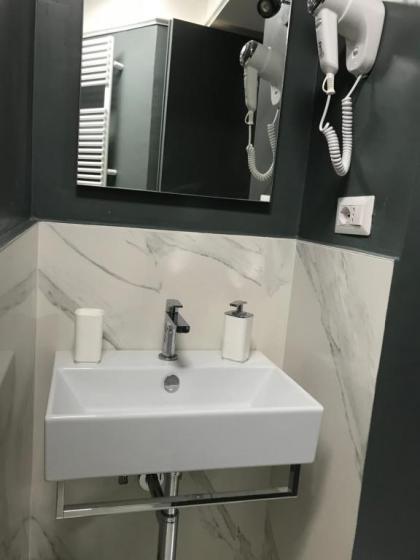 HiSuiteROME - ApartHotel - image 6