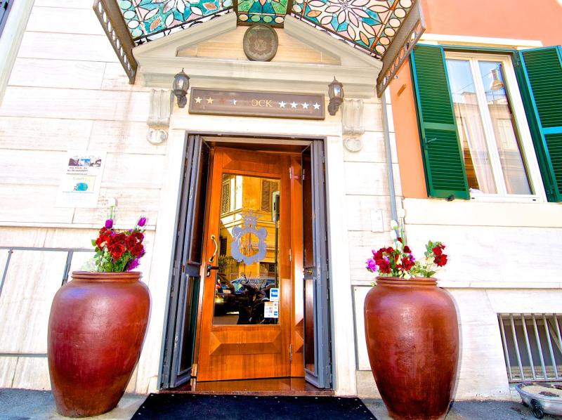 Hotel Dock Suites Rome - main image