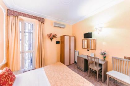 Downtown Accommodation - image 12