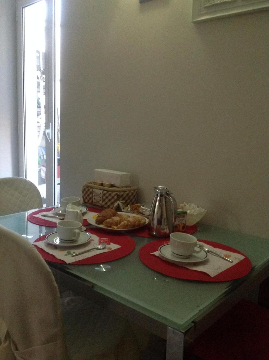 Guest House Meret - image 2