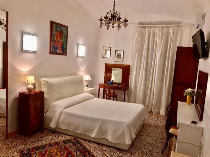 Biancagiulia Guest House - image 3