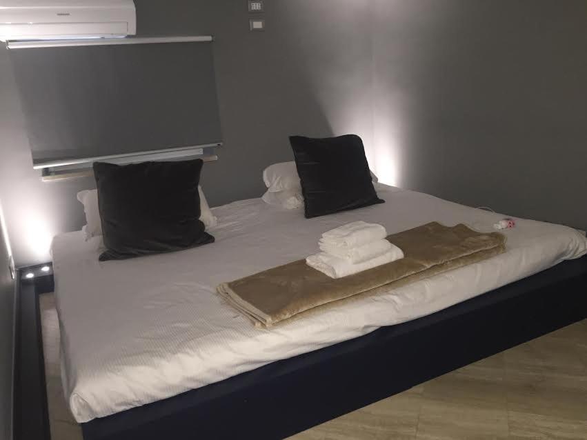 V Collection Piazza Farnese Luxury Suites - main image