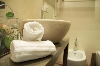 V Collection Piazza Farnese Luxury Suites - image 7
