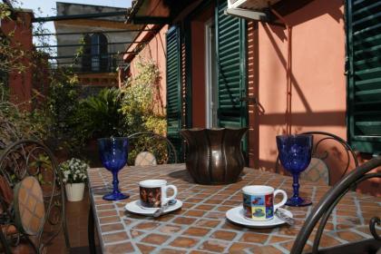 Flavia Rooftop Apartments - image 27