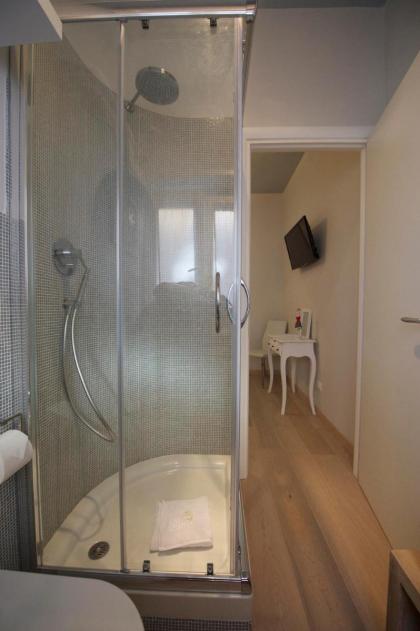 Quartopiano Guesthouse - image 29