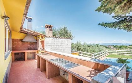 Nice Home In Roma With Jacuzzi Wifi And Outdoor Swimming Pool - image 12