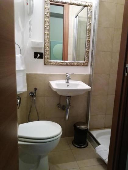 Marvi Hotel - image 15