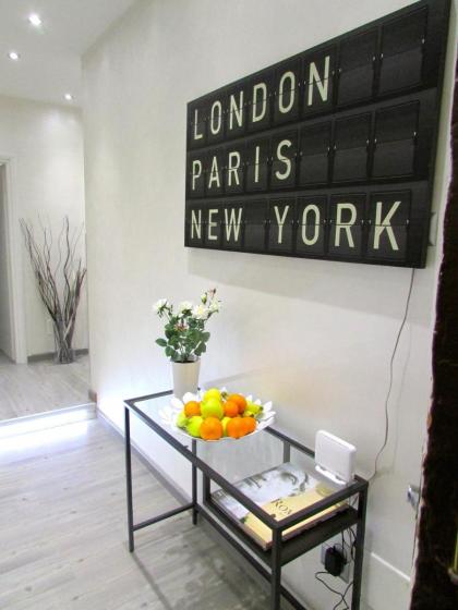 Arts & Rooms - image 30