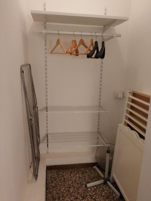 AL 171 Locazione Turistica a 50mt metro B1 - image 7